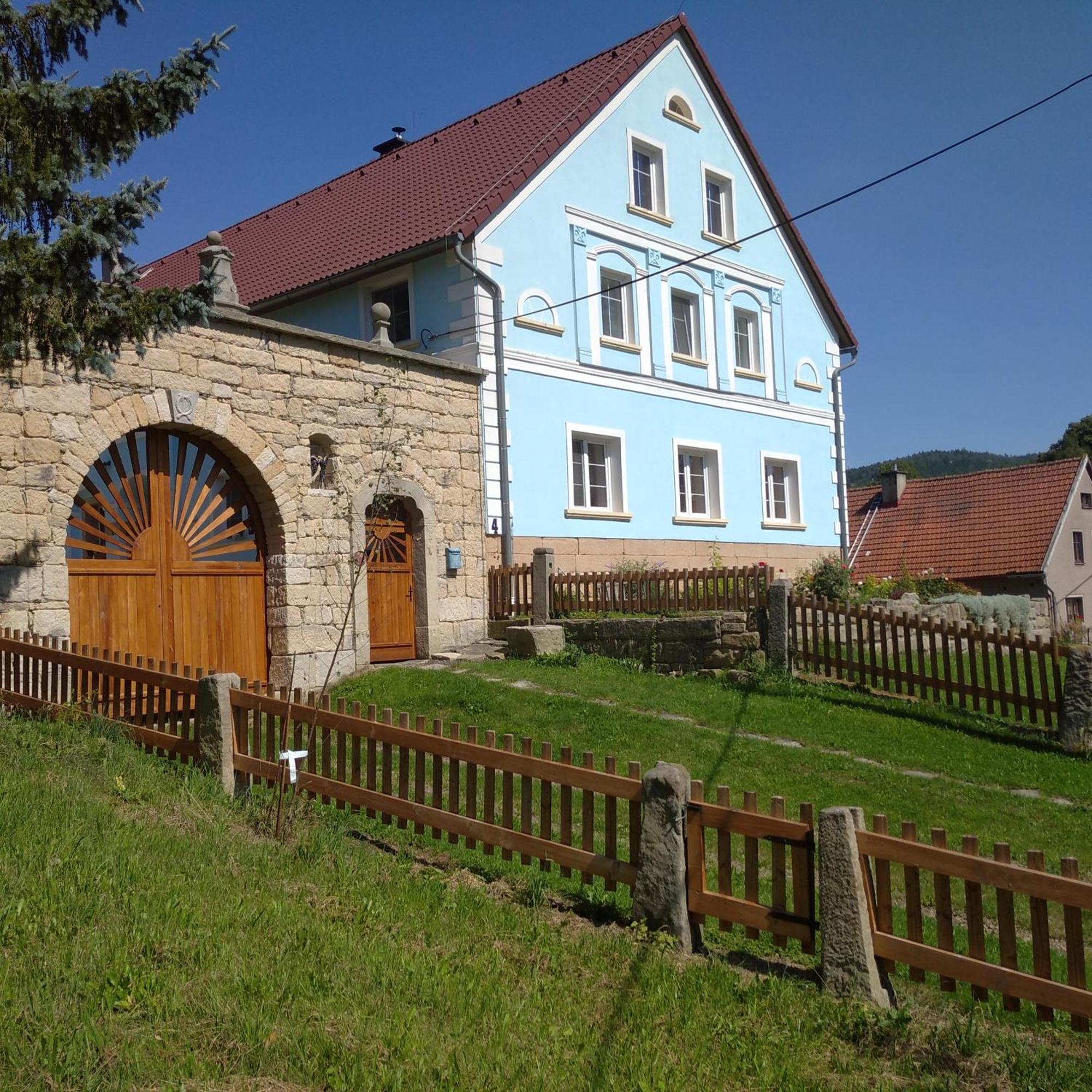 Hotel Statek Bílý Dvůr Machov Exterior foto