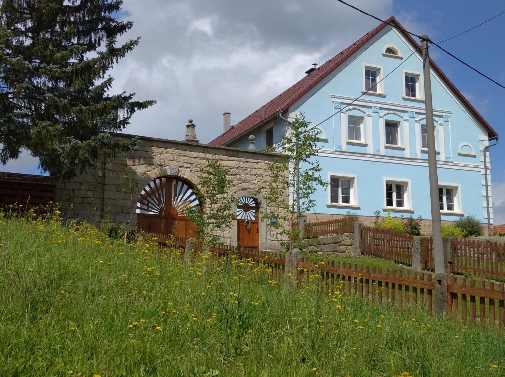 Hotel Statek Bílý Dvůr Machov Exterior foto